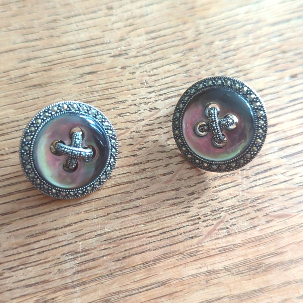 Vintage Judith Jack earrings